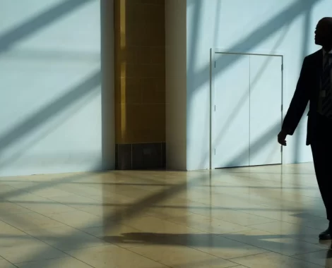 craig-whitehead-Yow3cJ0btws-unsplash